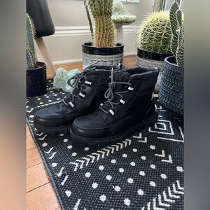 SOREL Explorer II Carnival Sport Sneaker Boot